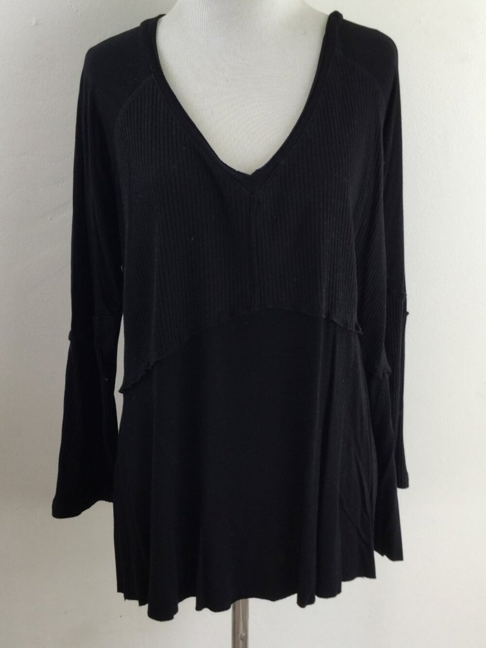 POL Black Top 2
